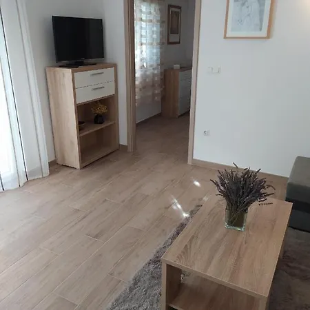Bruno Apartment